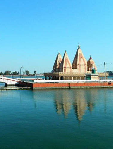 Consumer Education Workshop Organized at Fatehabad (Haryana) by Reliance Jio Infocomm Ltd.