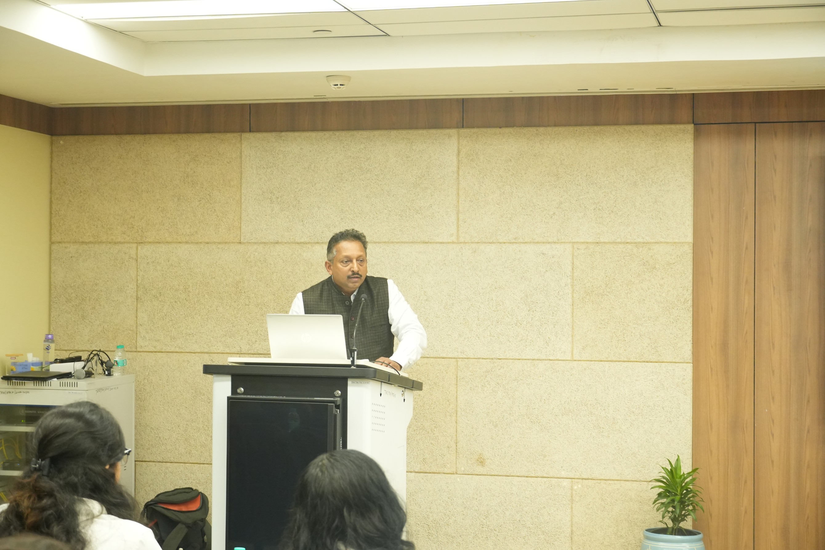 Shri D. Manoj, Principal Advisor, F&EA, TRAI, addressing participants during the session.